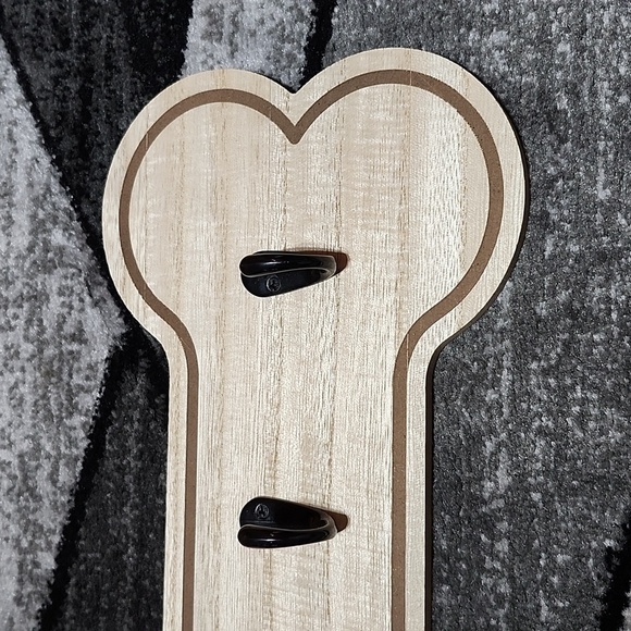 DOG BONE SHAPED WOOD WALL DECORATIVE DOG LEASH HOLDER - Picture 3 of 12